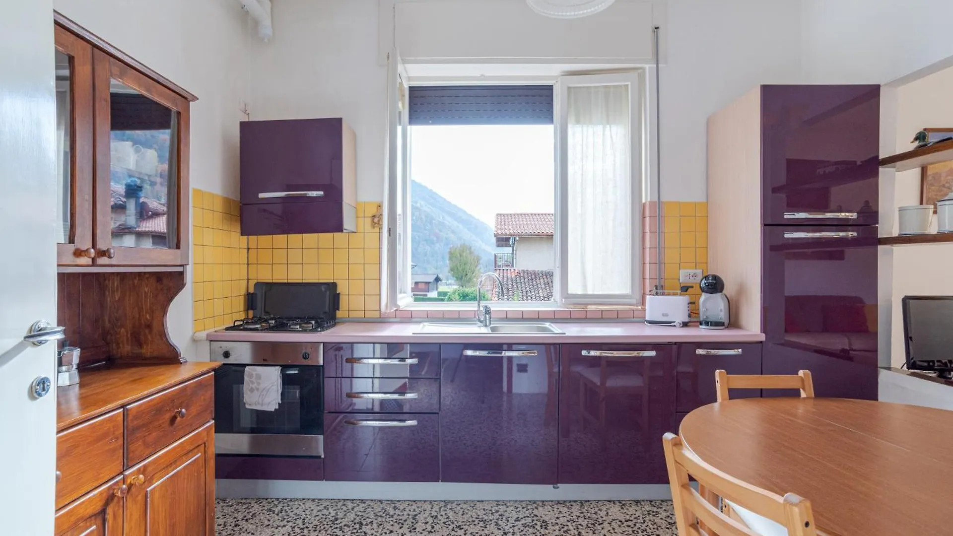 Bright & Cosy Apartments With Balcony Barni