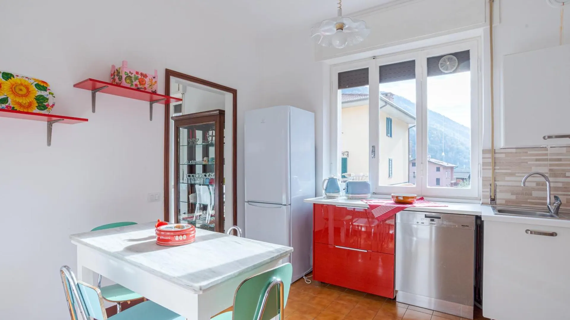 Bright & Cosy Apartments With Balcony Barni